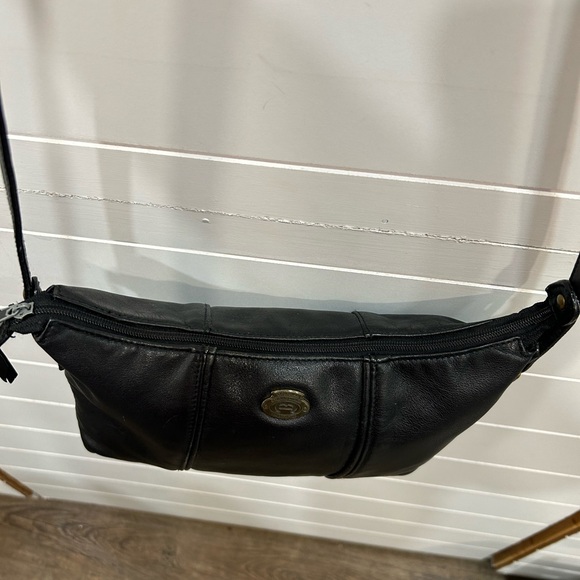 Vintage Etienne Aigner Purse Designer  Handcrafted black Leather Handbag - Picture 9 of 12